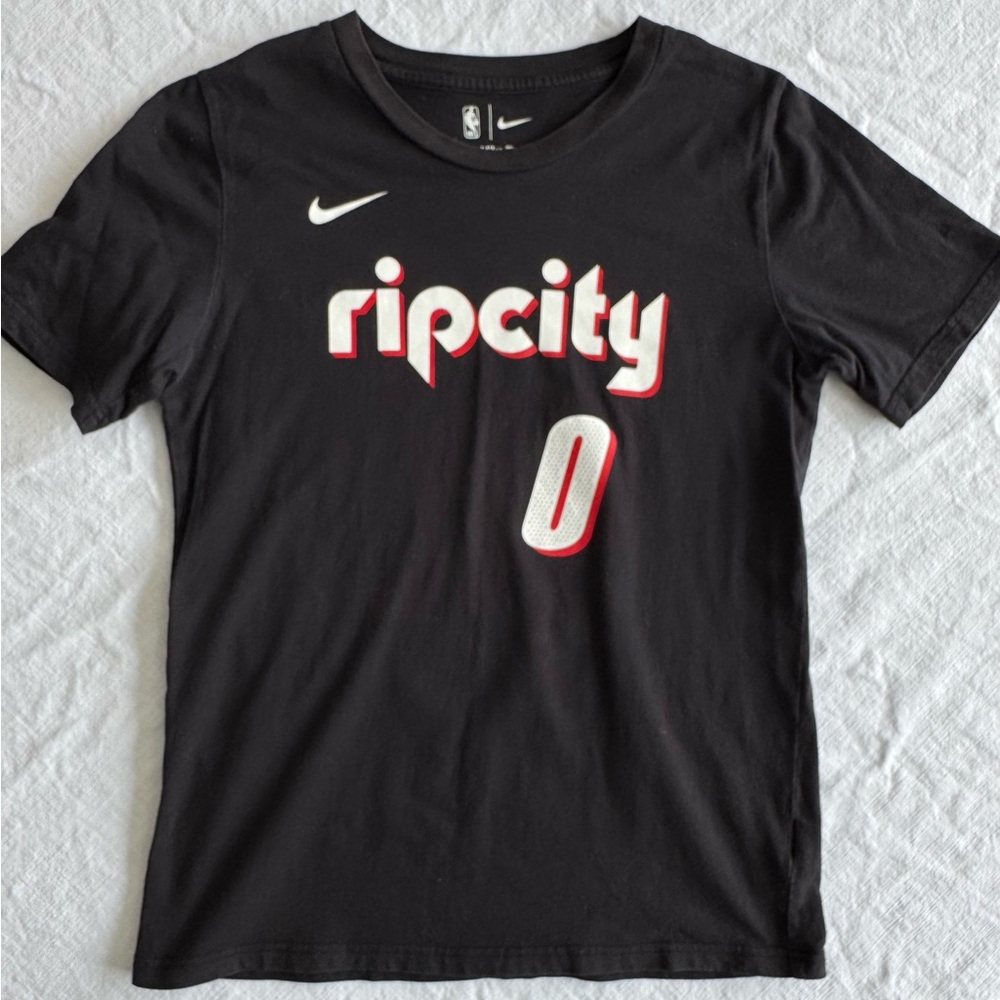 Nike Kids Portland Trailblazers Damian Lillard Rip City T-Shirt Large